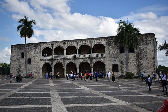 SANTO DOMINGO/ City tour - the best Adventures & traditional - Why Santo Domingo is worth the long ride from Punta Cana