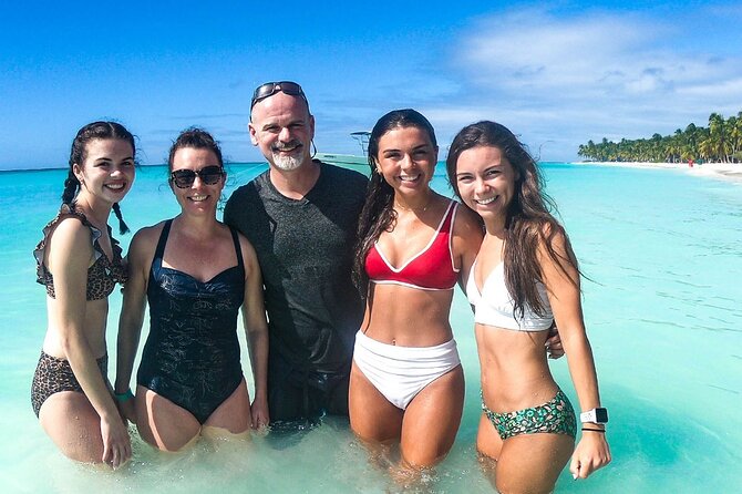 Saona Island Adventure From Punta Cana With Lunch and Transportation - Lunch and the practical value of an organized beach stop