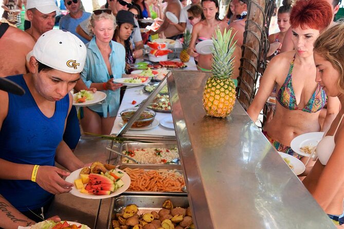 Saona Island Adventure From Punta Cana With Lunch and Transportation - Who will get the most from this Saona excursion