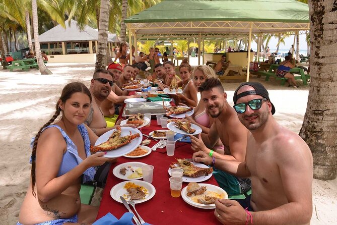 Saona Island Caramaran Adventure from Punta Cana With Lunch - Practical advice for making the day better