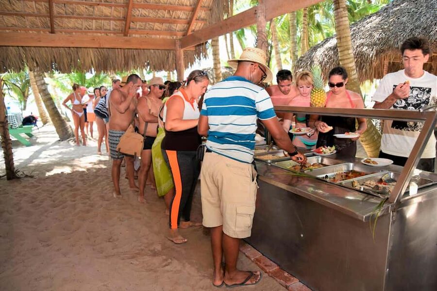 Saona Island from Punta Cana Day Trip with Open Bar - Who will enjoy this excursion most