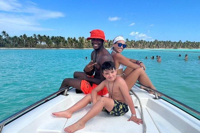 Saona Island Premium Discovery Tour from Punta Cana or Bayahíbe - How the guides shape the experience