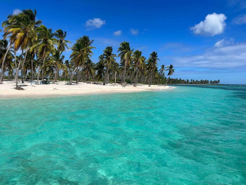 Saona Island Premium- Exclusive Beach And Mano Juan FullDay - Mano Juan and a glimpse of island life