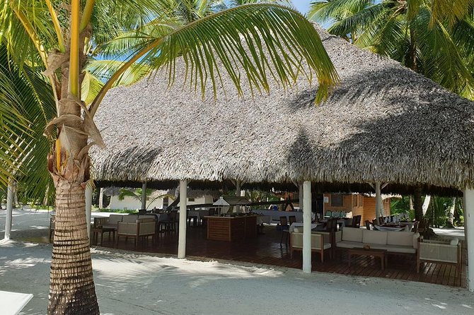 Saona Island small group and relax - luxury catamaran - Lunch aboard the catamaran