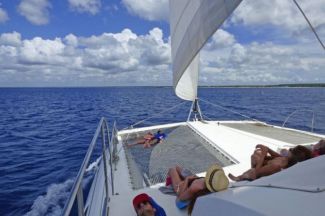 Saona Island small group and relax - luxury catamaran - What the small group changes