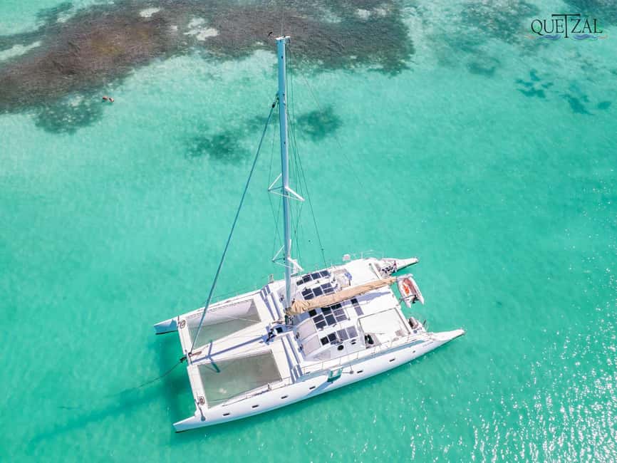 Saona island - Small group tour - Luxury catamaran - Five details that shape the day