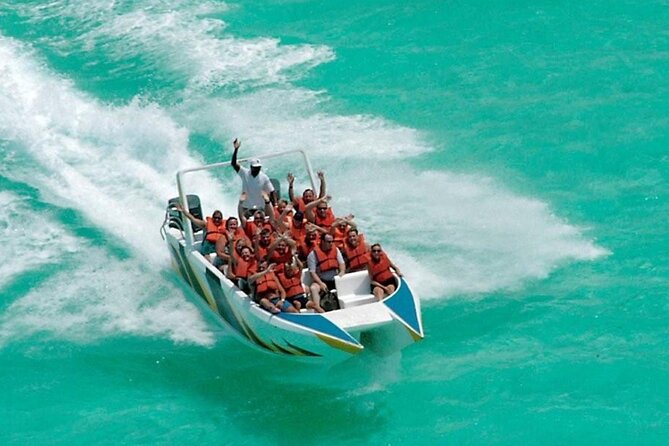 Saona Island Tour Catamaran Buffet Lunch & Full Day Trip - What to expect from the Dominican buffet lunch