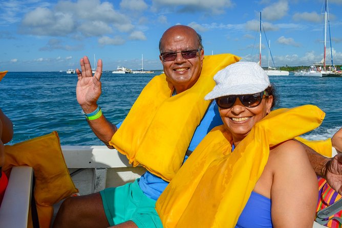 Saona Island Tour with Lunch and Pickup - Who should choose this excursion
