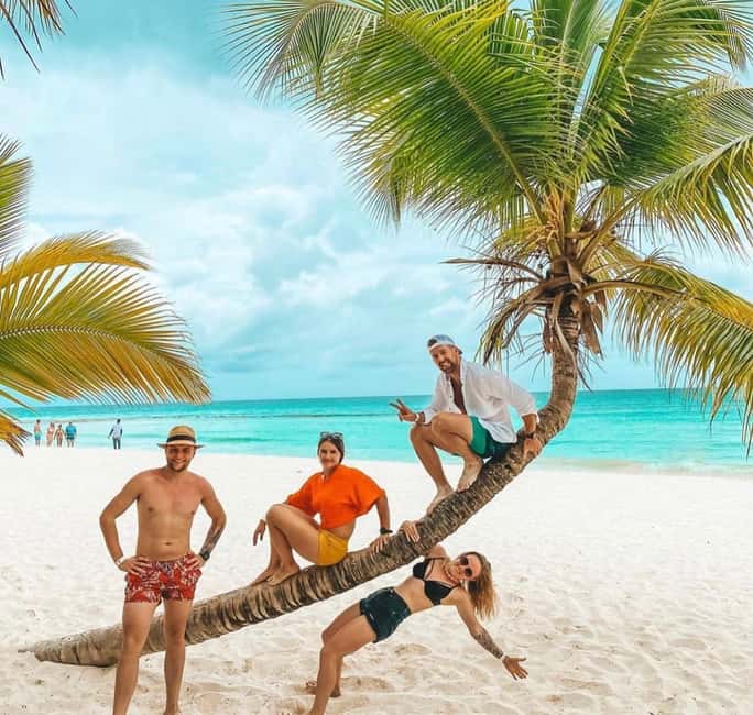 Saona Island VIP: 4 Beaches , Mano Juan & Canto de la Playa - Canto de la Playa: the first postcard beach