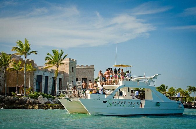 Scape Park Sunshine Cruise at Cap Cana - Mamajuana, music, and the ride back