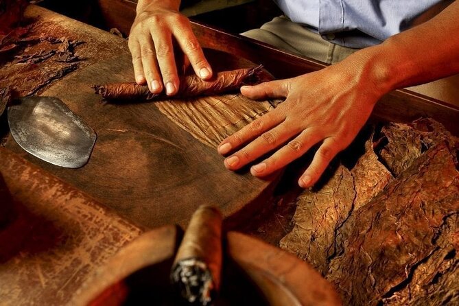 Shopping tour Punta Cana rum cigars coffee larimar chocolate souvenirs mamajuan - How Much Time You Need Inside