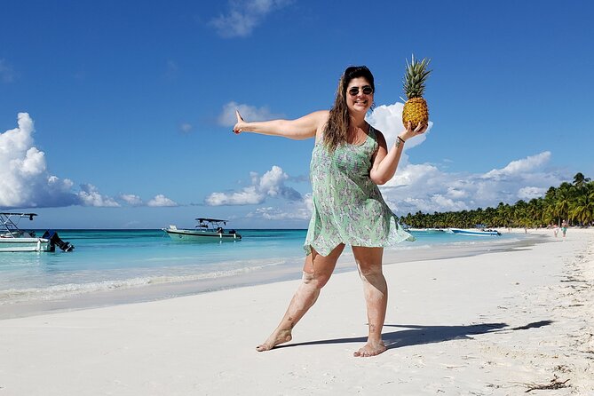 Small Group: Saona Island Full Day Tour - Palmilla Beach, starfish, and shallow-water wildlife