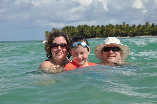 Small Group Snorkeling, Sharks & Stingrays Encounter by boat - Pickup at Punta Cana and the Cortesito marina