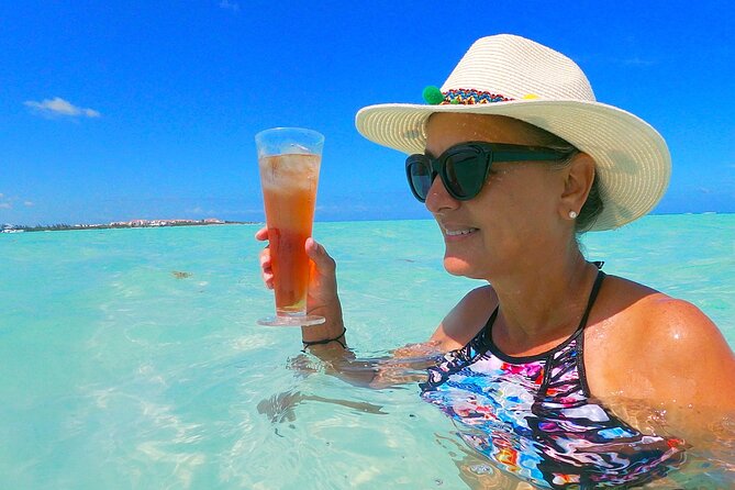 Snorkel & Sandbar on Private Searay Yacht 25ft in Cap Cana Marina ,Punta Cana - What Four Hours Feels Like
