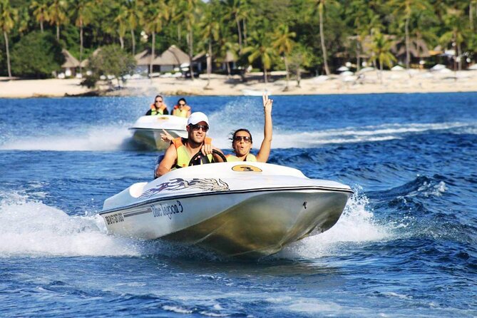 Speed Boat Activity with Snorkeling and Parasailing in Punta Cana - Speedboats, equipment, and comfort