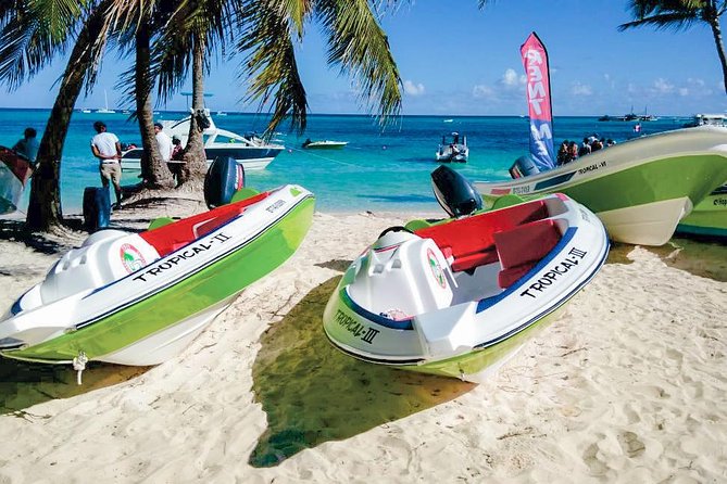 Speed Boat in Punta Cana - Snorkeling at the coral reef