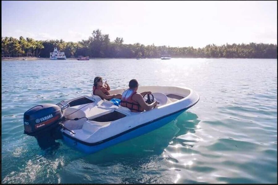 Speedboat Adventure and Snorkeling from Punta Cana - The coral reef stop and its many fish
