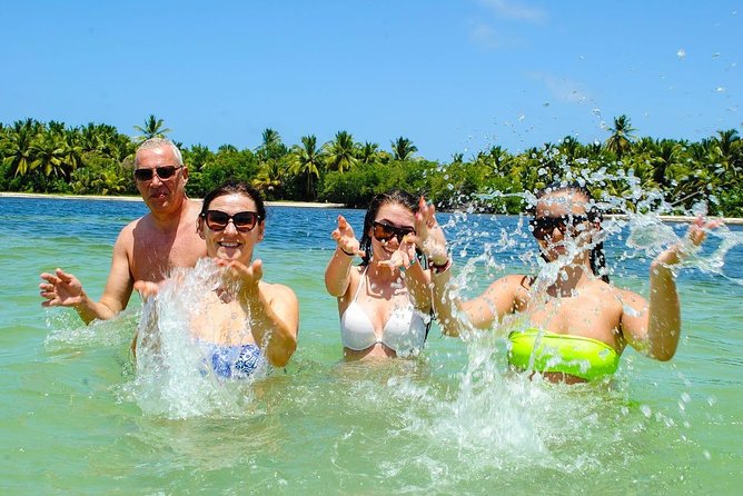 Speedboat & Snorkeling from Punta Cana - The natural pool stop and its party atmosphere