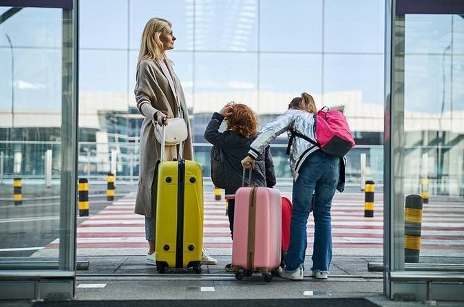 Taxi & Transfer From Punta Cana Airport (PUJ) To Uvero Alto - Luggage Rules You Need to Take Seriously