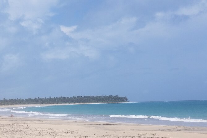 Tour to Montana Redonda and Emerald Coast Beach - Arriving at Playa Esmeralda