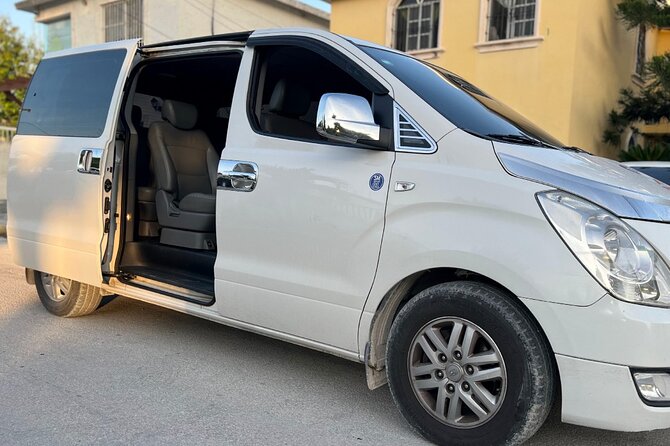 Transfer From or To Punta Cana Airport – Playa Nueva Romana - The airport to Playa Nueva Romana route