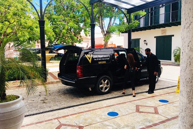 Transfers From Las America Airport AILA SDQ<=>To All Place at Punta Cana - Who should book this transfer?