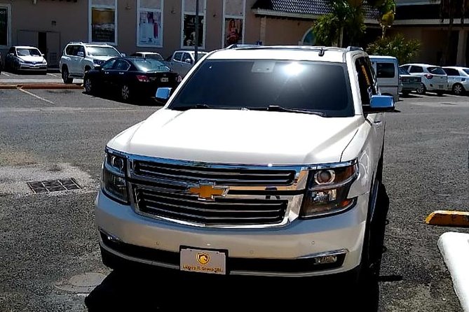 Transfers From Punta Cana Airport (PUJ) <=> To All Place At Bávaro Punta Cana - Should you book this Punta Cana transfer?