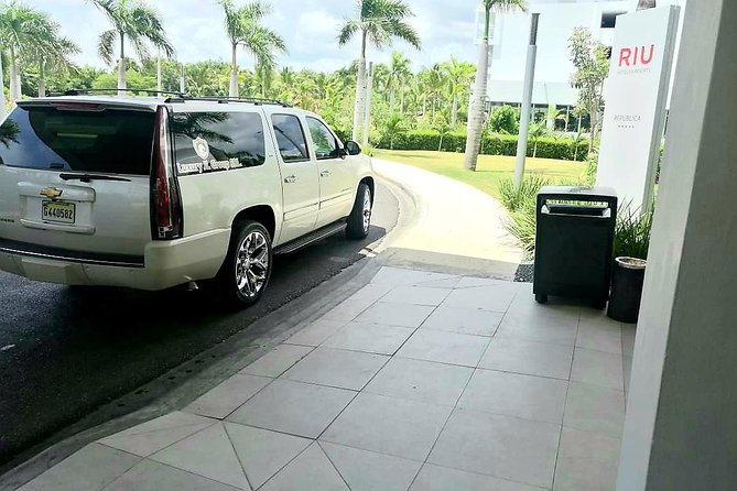 Transfers From Punta Cana Airport (PUJ) <=> To All place at Cap Cana - Who Will Get The Most From This Transfer?