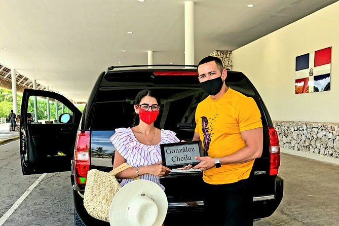 Transfers From Punta Cana Airport (PUJ)<=>To Hotels at Miches Punta Cana - A private landing at Punta Cana International Airport
