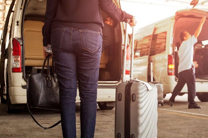 Transfers from Punta Cana Airport to hotels in Dominican Republic - A private 25-minute ride to your hotel
