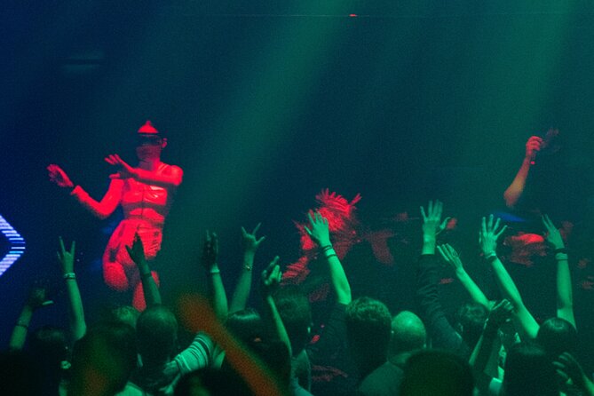 Tropicalia Disco – Party Night – Nightclub - How much the $15 ticket is worth