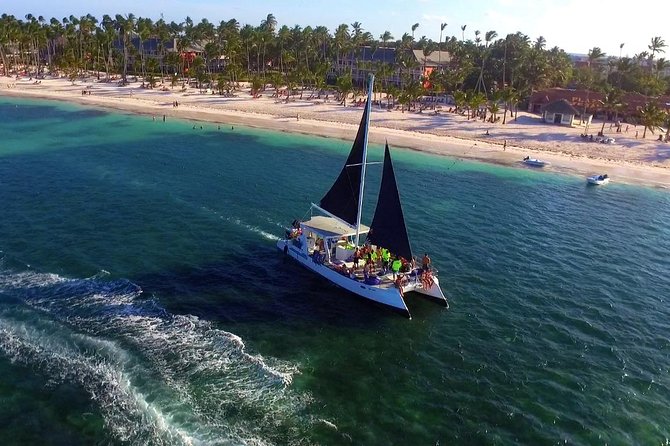 Up to 15 passengers Private Catamaran Sailing from Punta Cana - Barbecue, open bar, and dance lessons on the return sail
