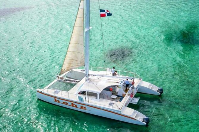 VIP Catamaran with Snorkeling - Entertainment, music, and the crew