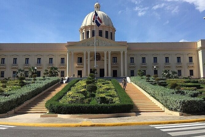 Visit Santo Domingo Tour with Lunch and Transportation Included - The Malecón and the Caribbean Air